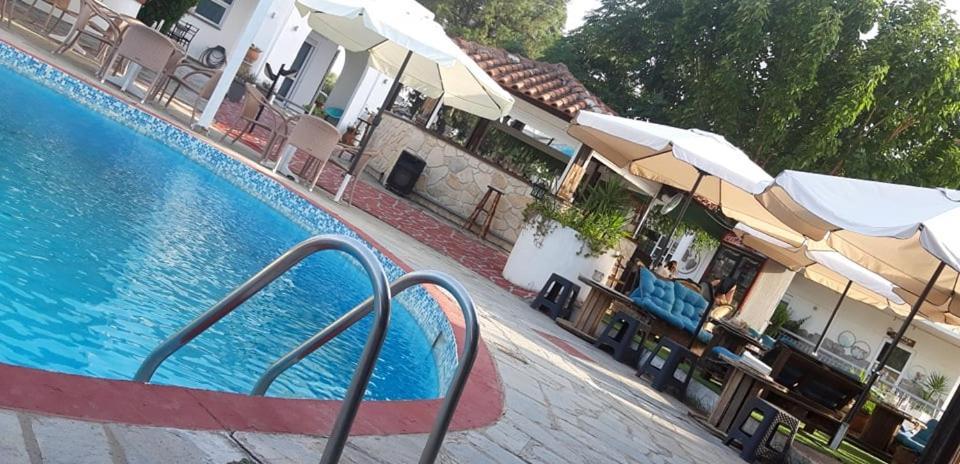Aquarius Hotel Foúrka Eksteriør bilde