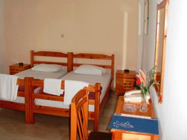 Aquarius Hotel Foúrka Eksteriør bilde