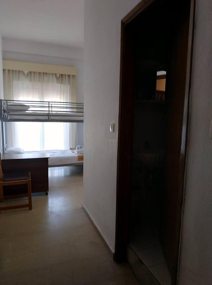 Aquarius Hotel Foúrka Eksteriør bilde